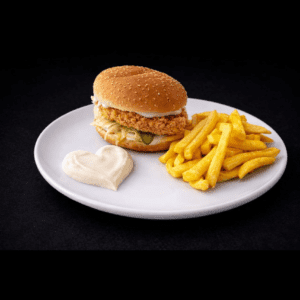 Crispy Burgerr mit Pommes